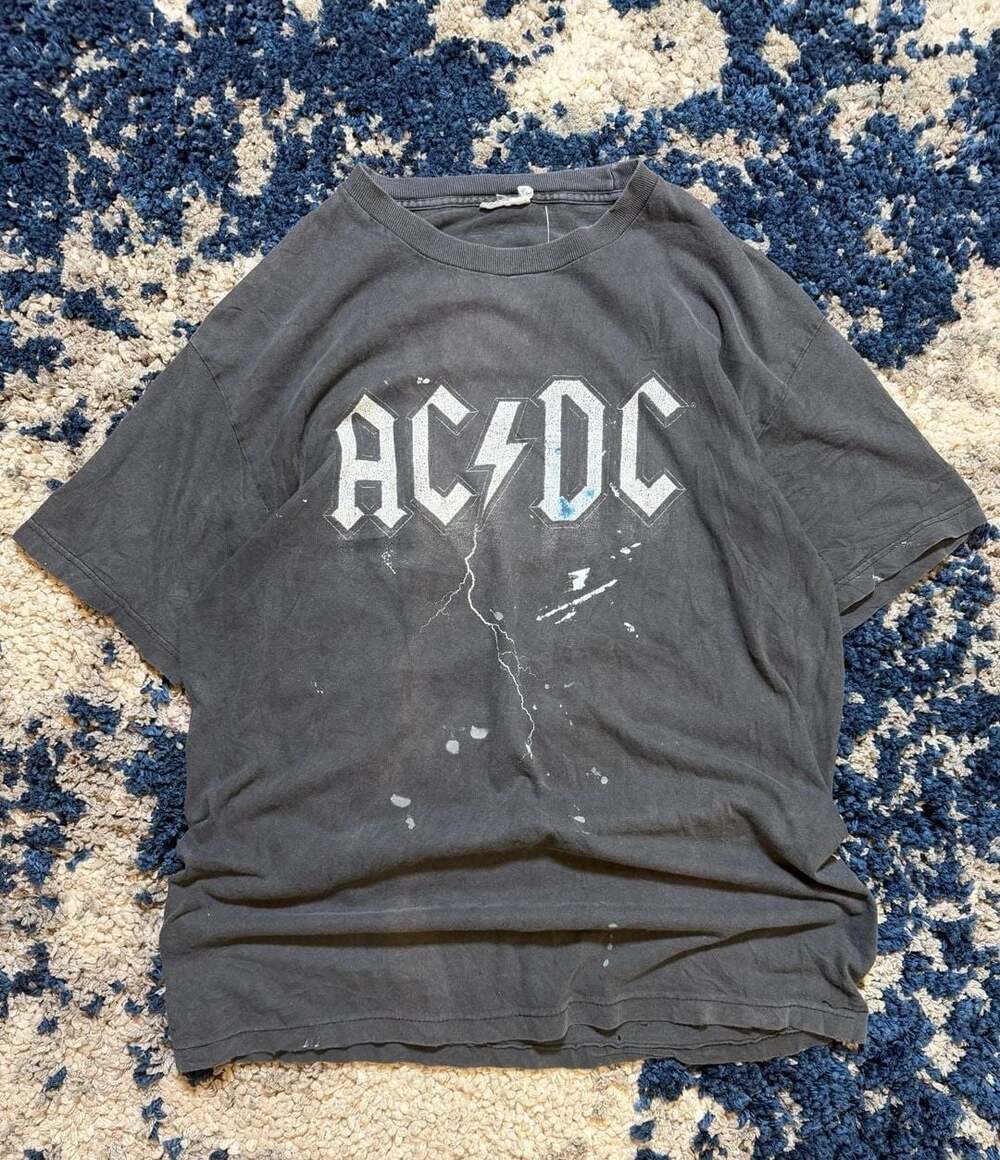 Vintage AC/DC Graphic Band T-Shirt Black Distressed